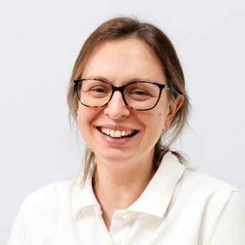 Zahnärztin Frau Cikojevic
